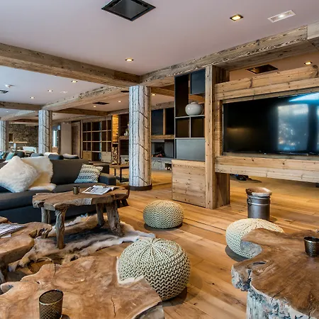 Skadi Hotel 5*